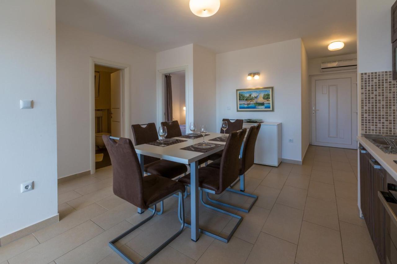 Domino Apartament *