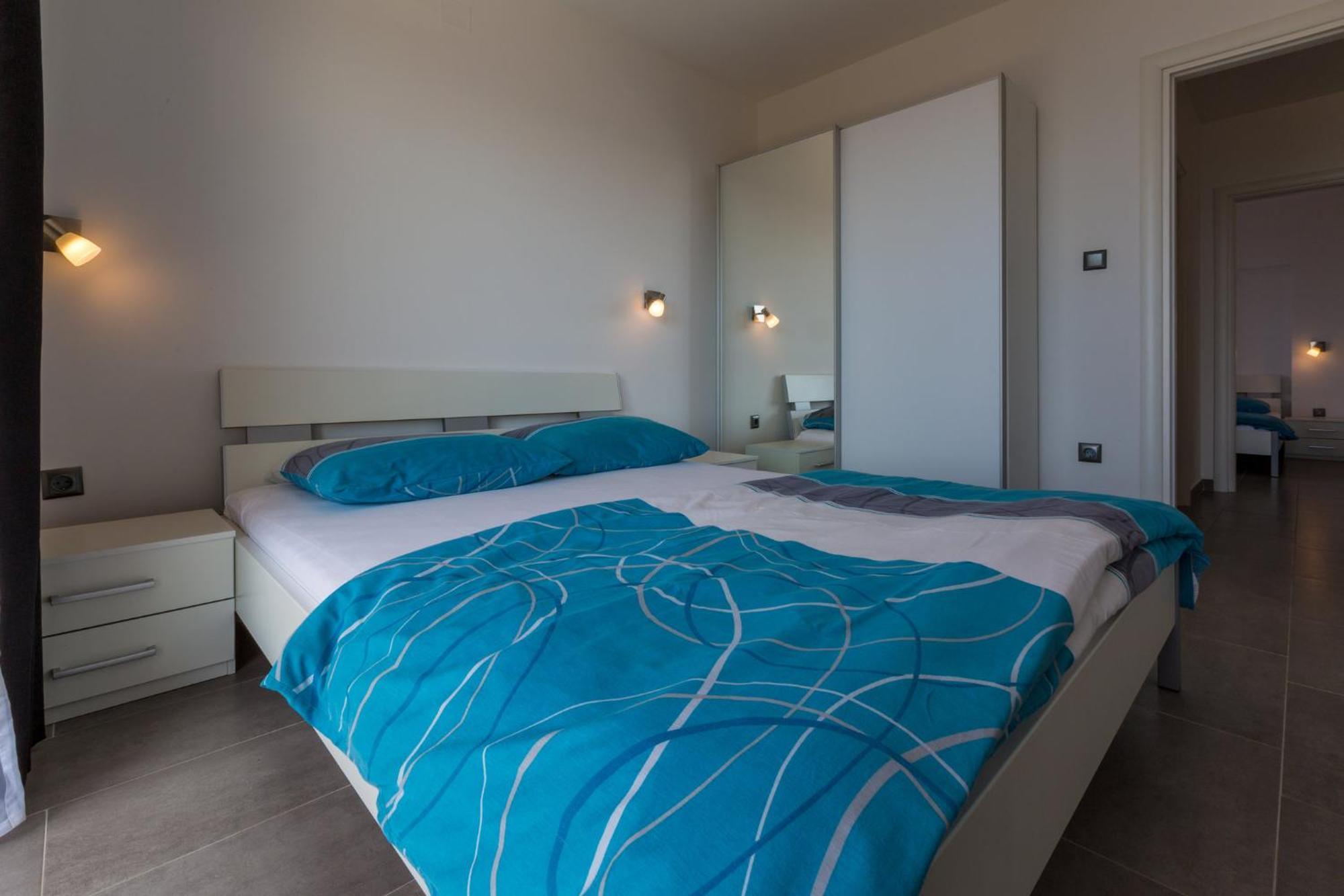 Apartma Domino *