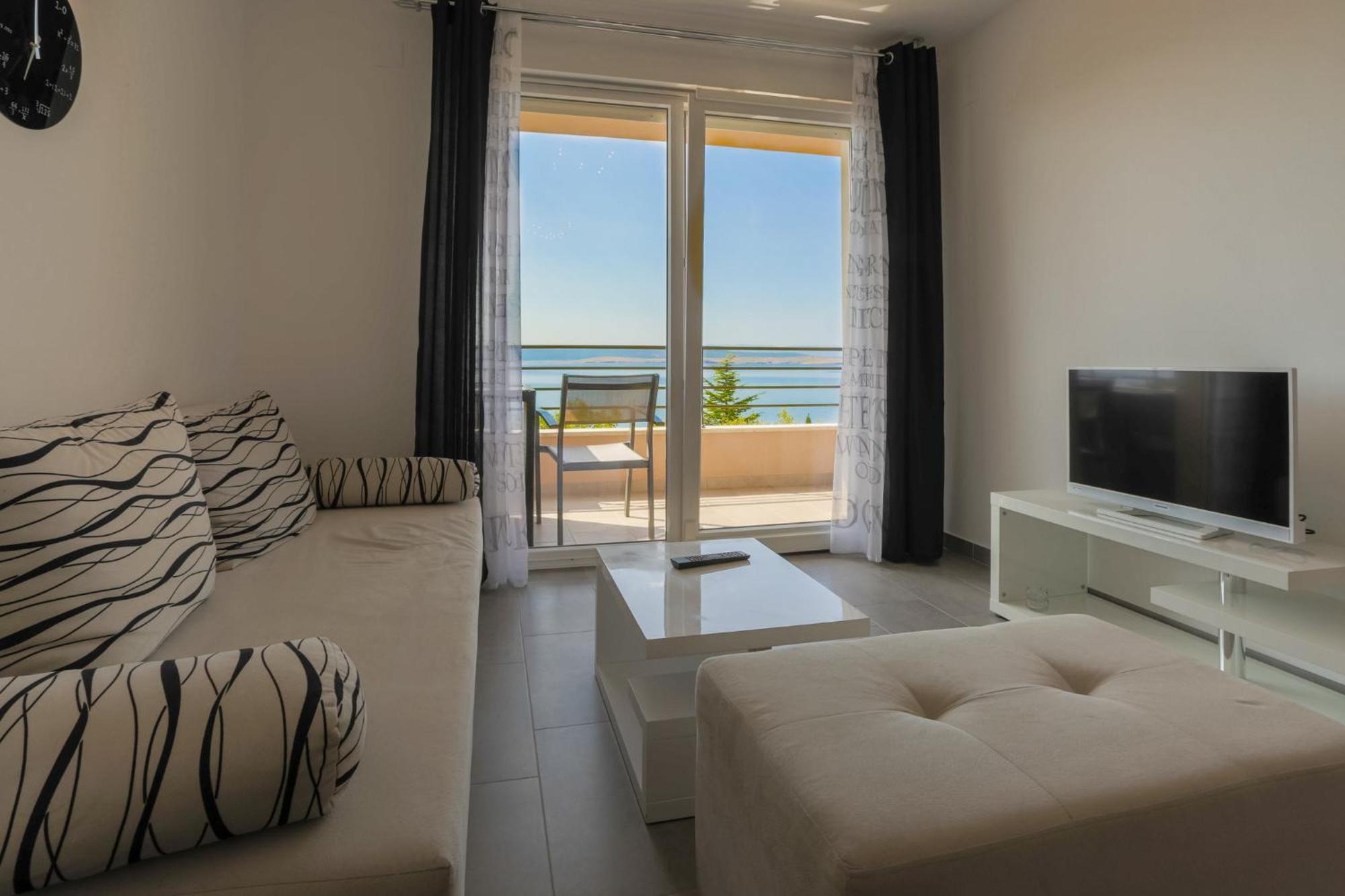 Apartma Domino *
